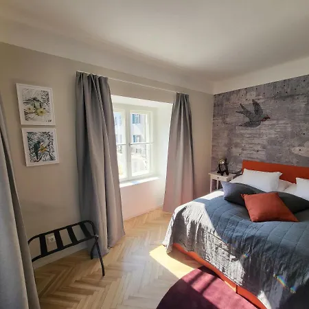 Orange Flat By Grazrentals Highest Standard & Free Parking Apartman *